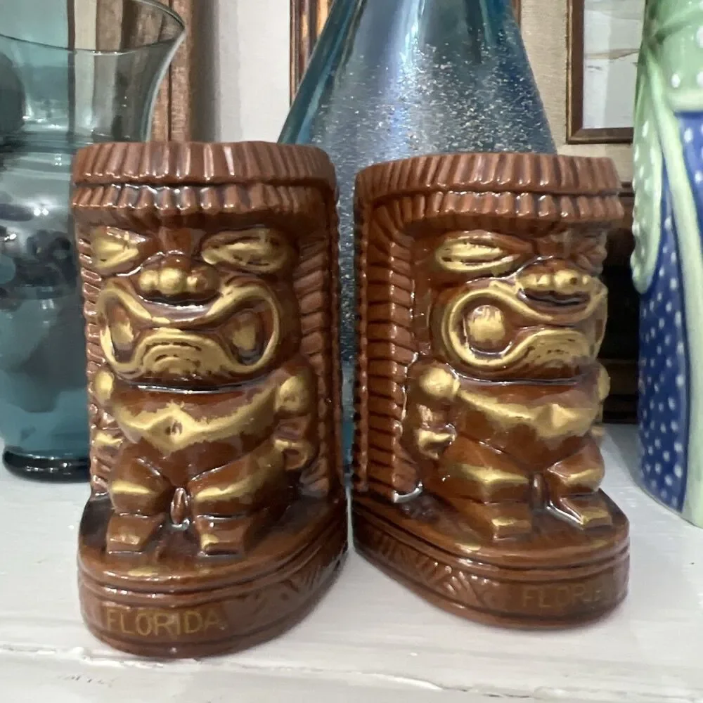 Vintage Brown Glaze Red Clay Tiki Salt & Pepper Shaker Set “Florida” 3.25” Japan
